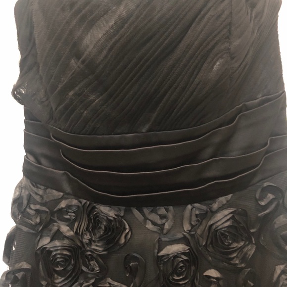 White House Black market dress - Picture 3 of 5